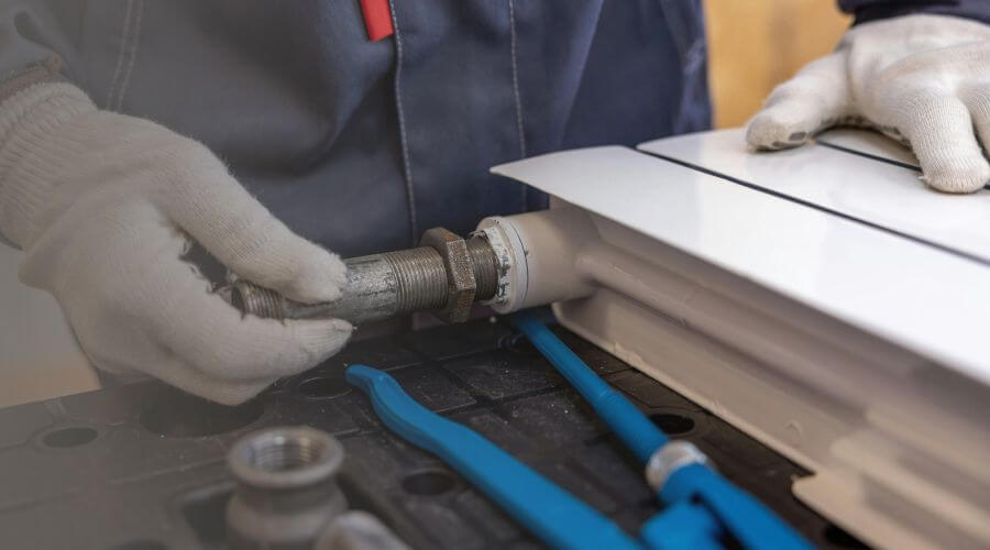 Burst Pipe Repair in Brookfield, OH